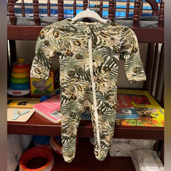 larkspur Other - Larkspur Baby Tropic Print Bamboo Zippy Sleeper